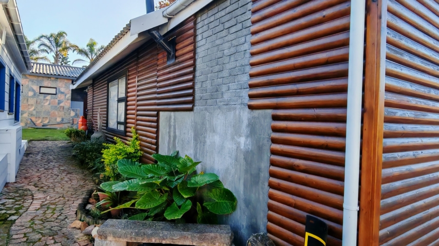 3 Bedroom Property for Sale in Groot Brakrivier Central Western Cape